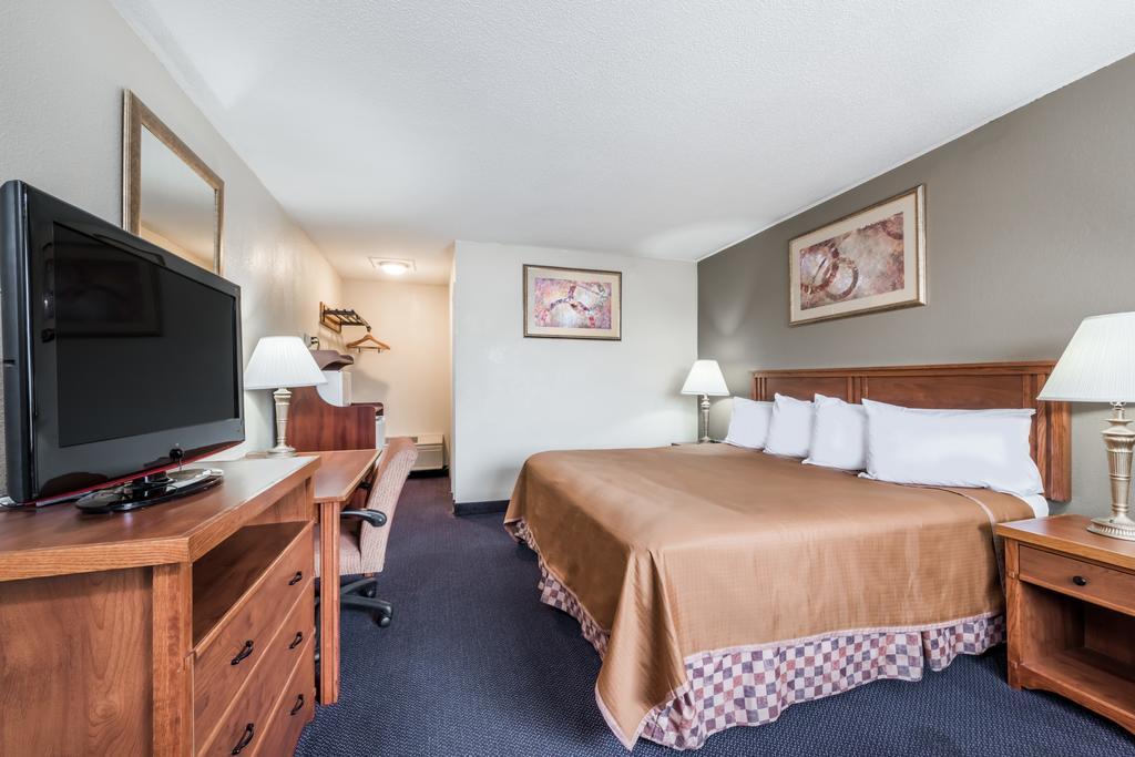 Red Carpet Inn Lancaster Millersville Buitenkant foto